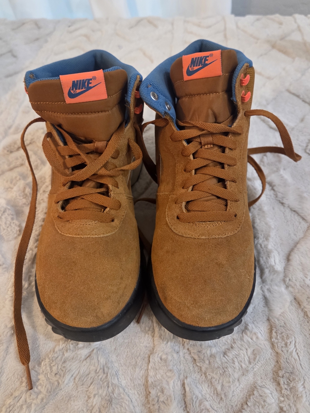 Nike Hoodland Men's Size 10 Light British Bone Black CU1585-200‎ Boots